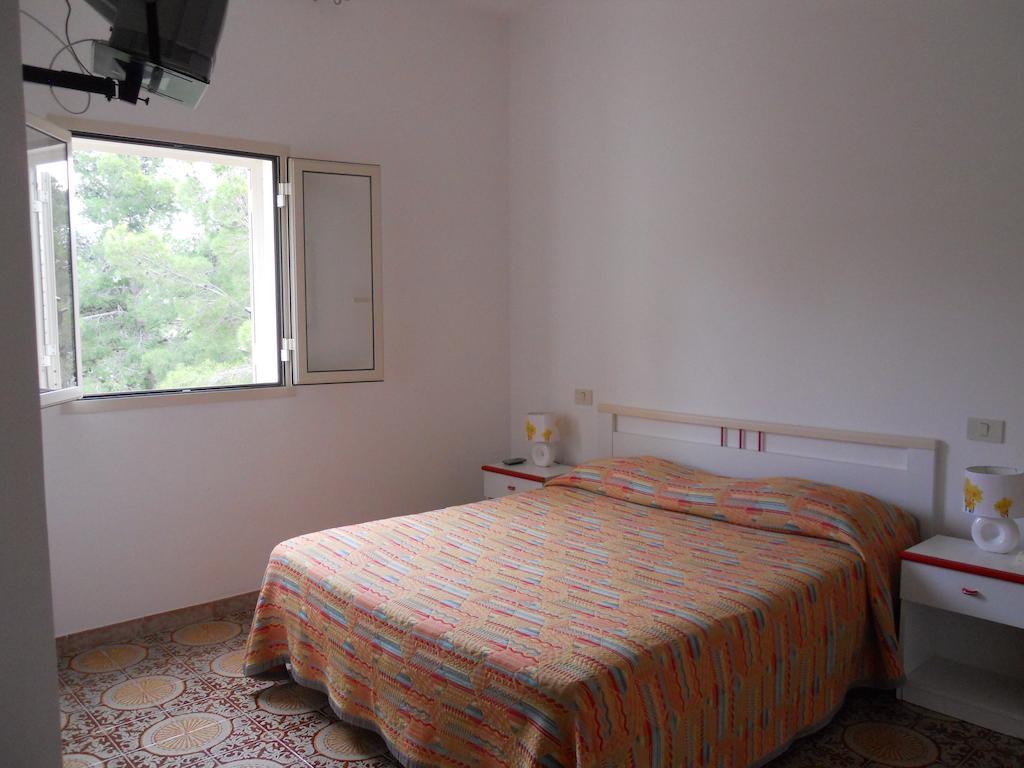 Hotel Coppa Di Cielo 페스키치 객실 사진